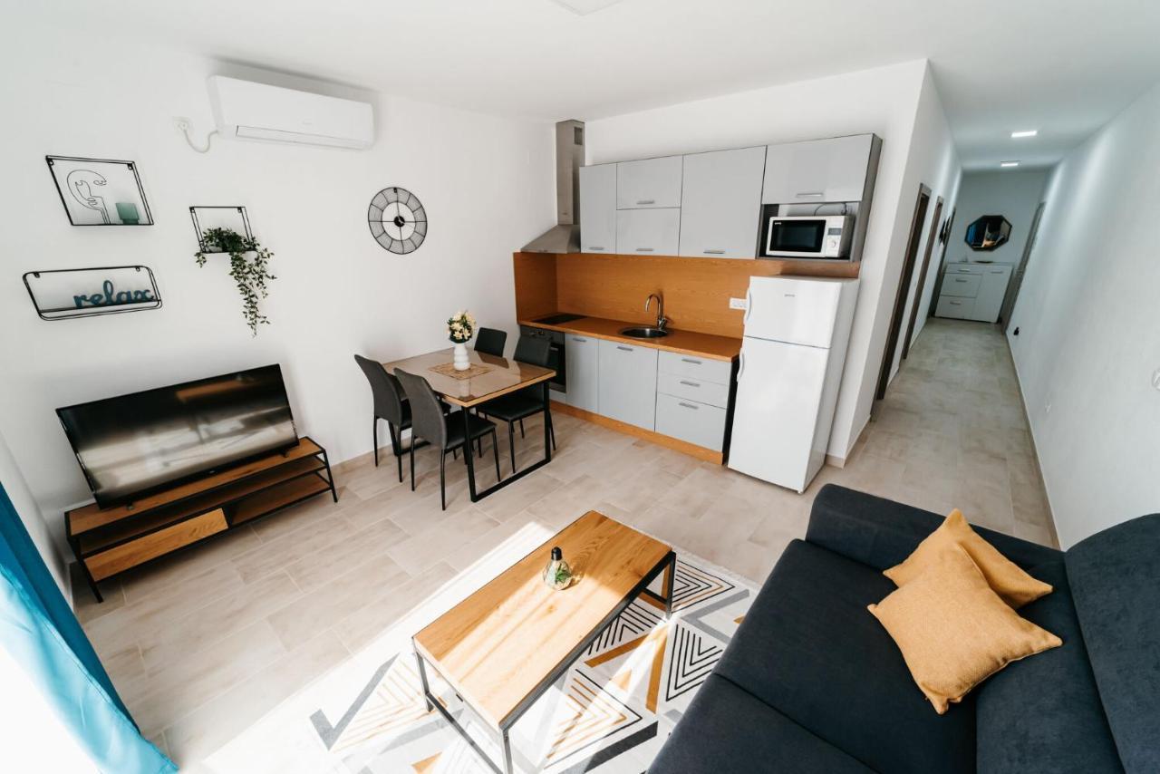 Seka Apartment *